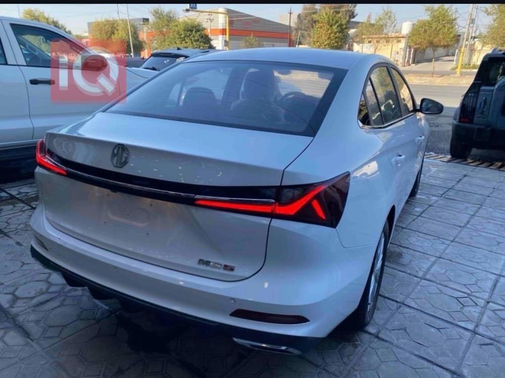 MG 5